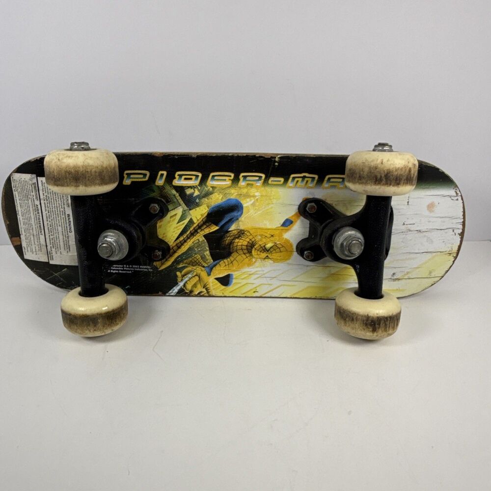 2002 Marvel Spider-Man Movie Skateboard Original Sport Fun Comic 16.5” NEEDS TLC